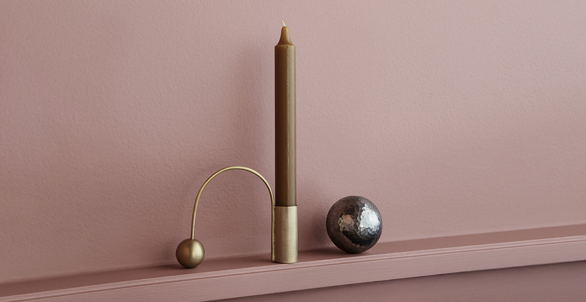 Portacandele per San Valentino in ottone Balance design di Ferm Living